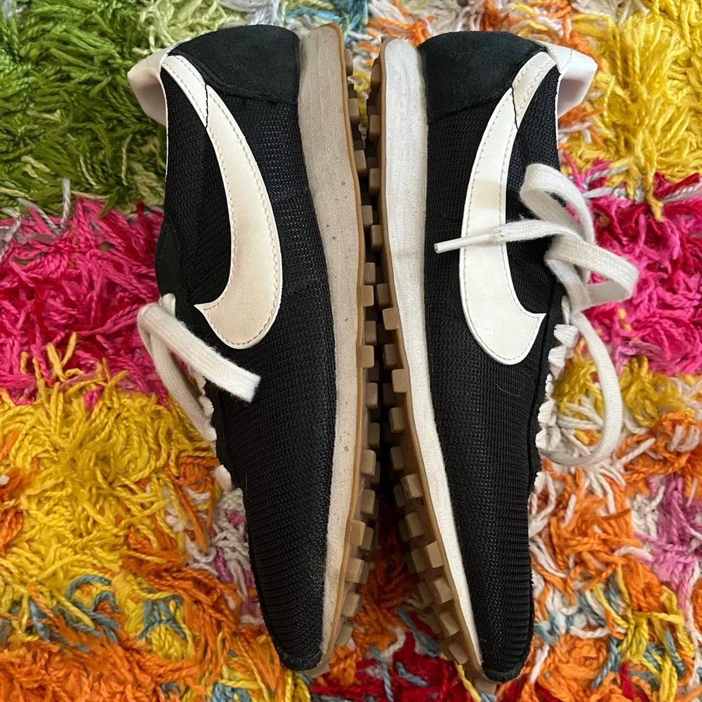 Nike Women's LD-1000 Sneaker